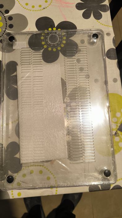 Capa em acrílico Macbook pro 16