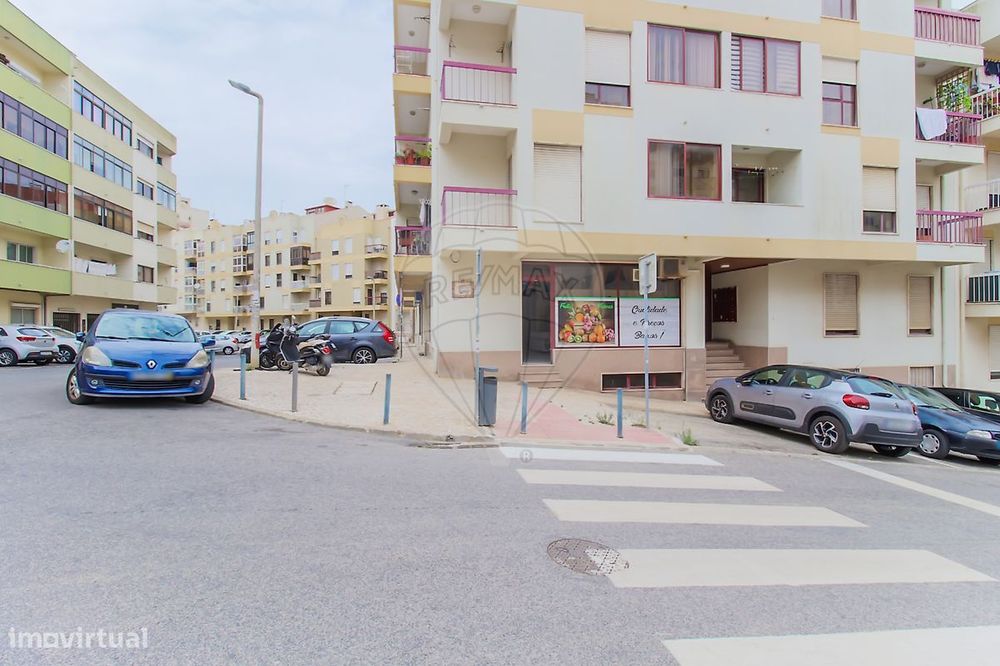 Loja  para venda — Algueirão-Mem Martins, Lisboa