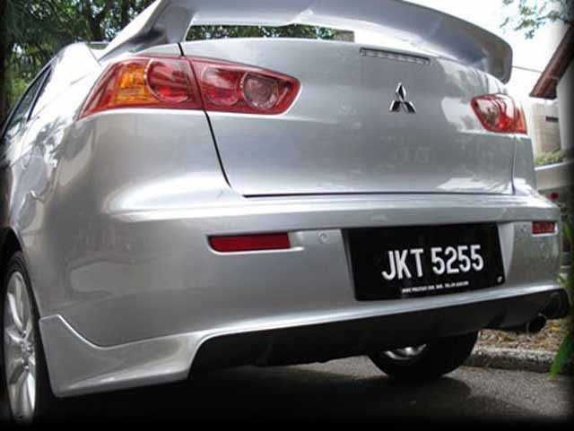 Юбка перед Mitsubishi Lancer X накладка на задний бампер лансер 10
