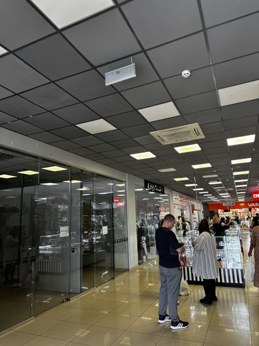 Приміщення в оренду,в ТЦ Куб