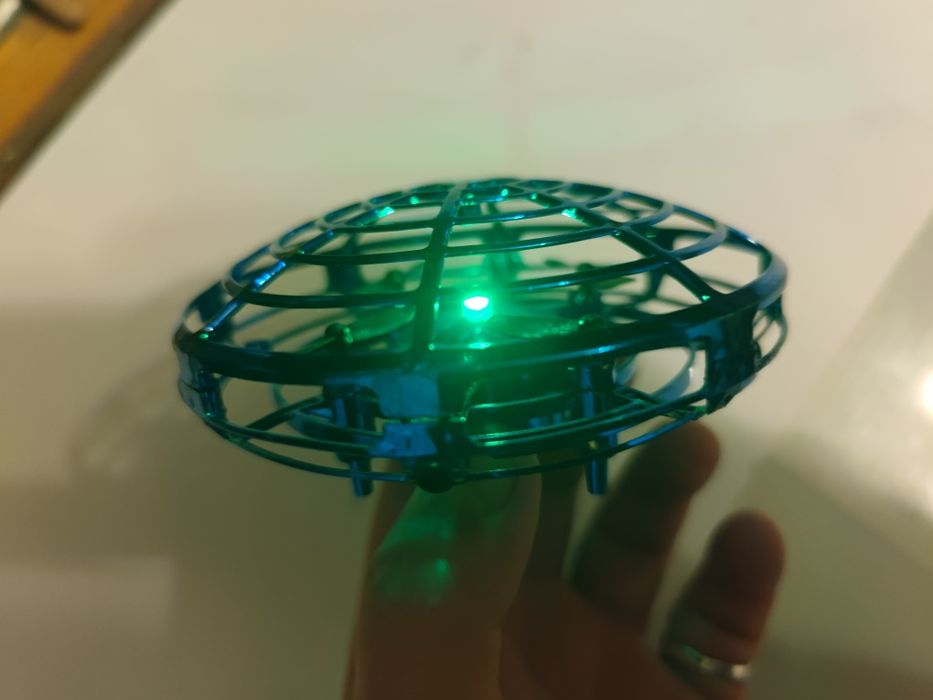 Ручний міні дрон UFO з Led уникає зіткнень "Літаюча тарілка