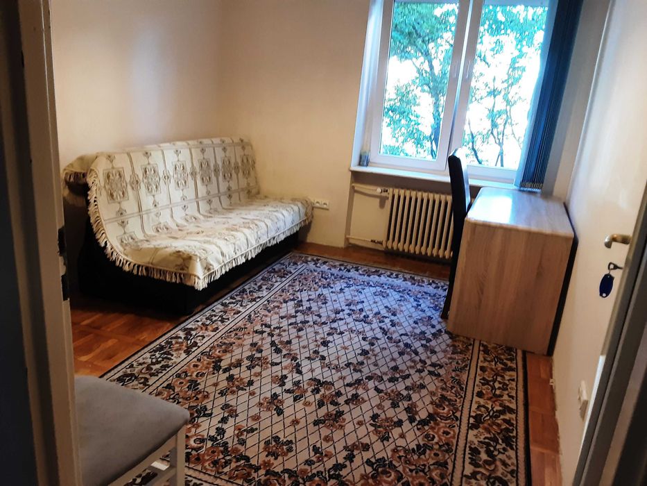 Wynajmę Pani pokój na Bielawach
