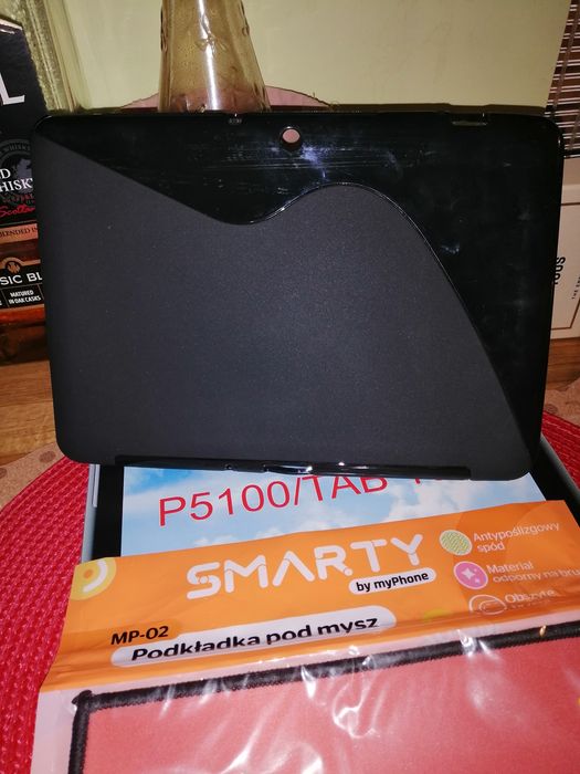 Etiu na tablet + podkładka pod mysz. Nowe.
