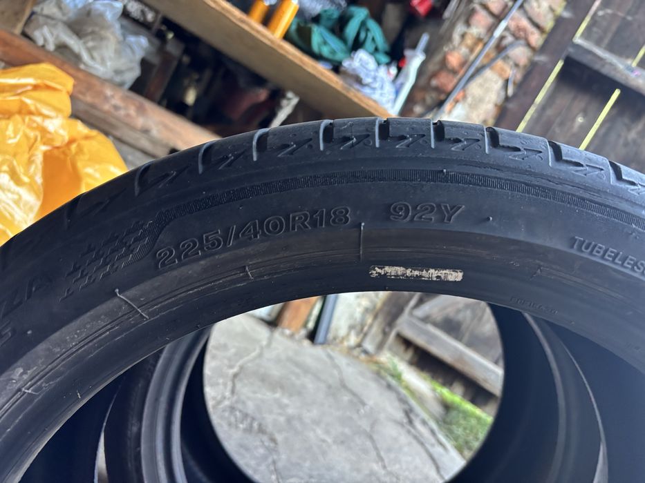 Opony letnie brigdstone turanza  225/40r18 dot 20