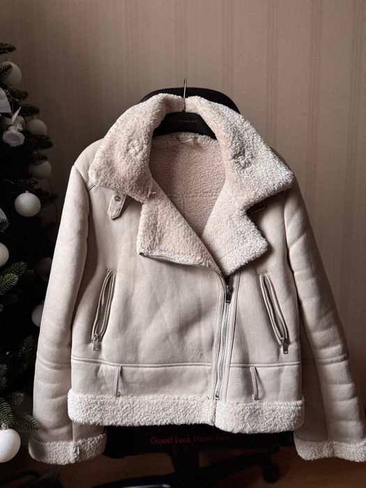 Дубленка женская.