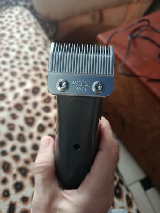 Срочно продам машинку для стрижки волос  WAHL