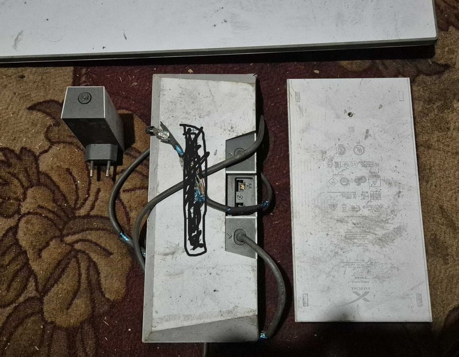 Starlink V3 Enterprise на запчастини