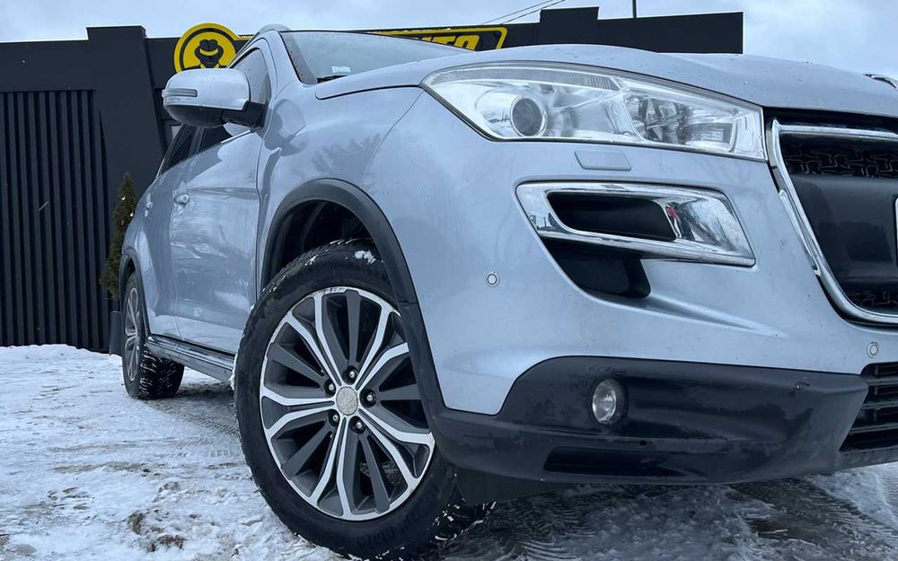 Peugeot 4008 2012