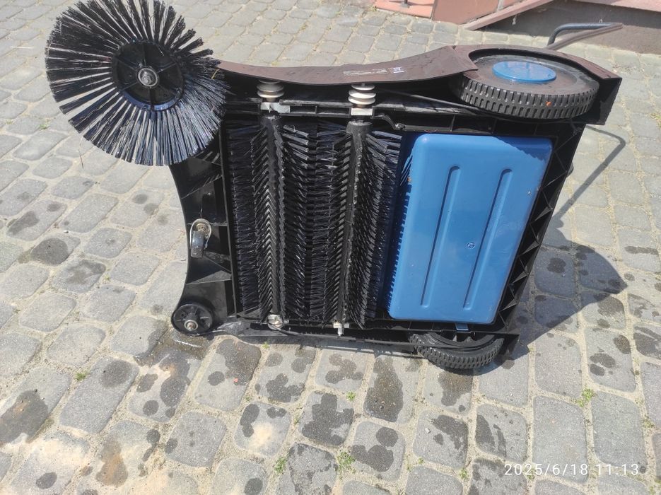 Zamiatarka Einhell km 800