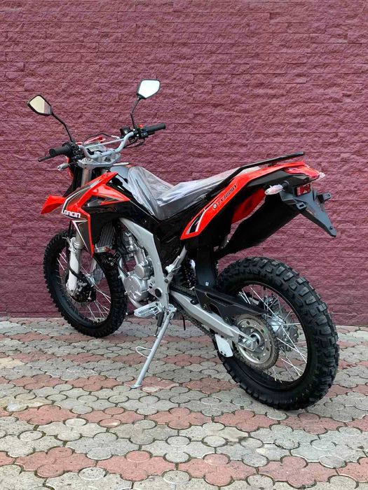Мотоцикл Loncin LX300GY SX2 PRO