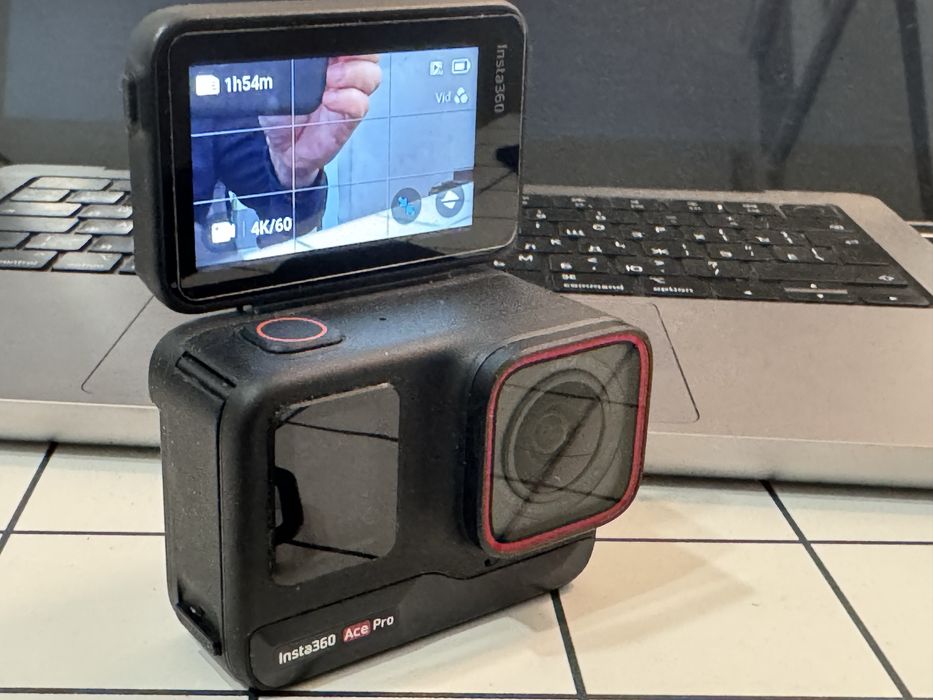 Insta 360 Ace Pro como novo!