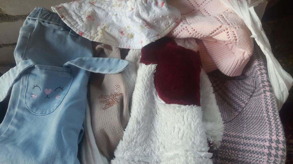речі на дівчинку