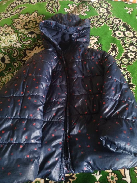 Курточка на весну дівчинку