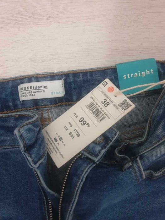 Jeansy damskie House