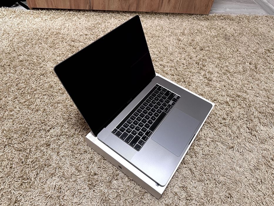 Ідеальний MacBook Pro 16" 2019 TouchBar, intel core i9, DDR4-16GB, SSD-1TB, 550pro