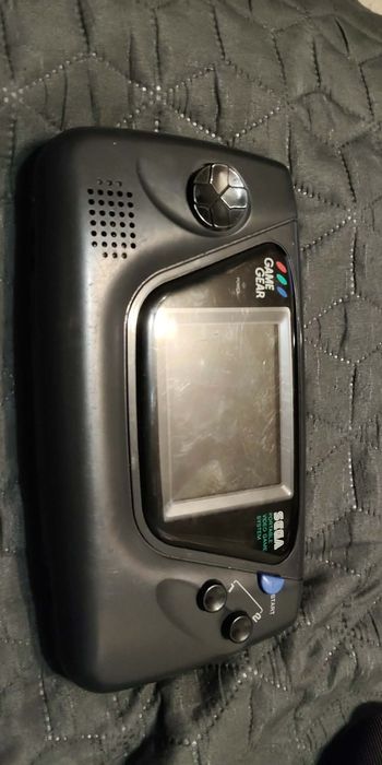 Konsola Sega gear z grą klax do wymiany kondensatory