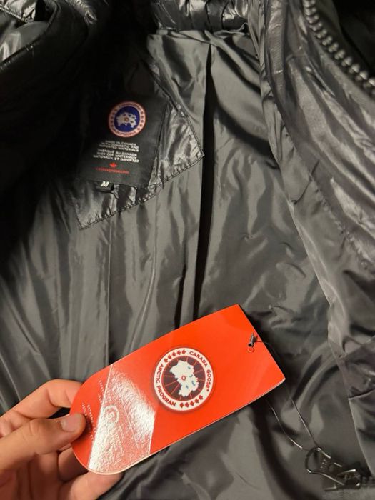 Пуховик Canada goose