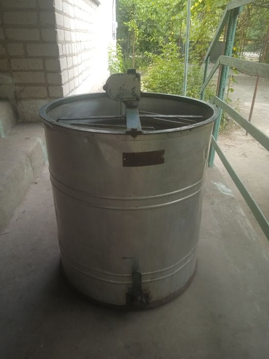 Продам Медогонку. Алюмінієва.