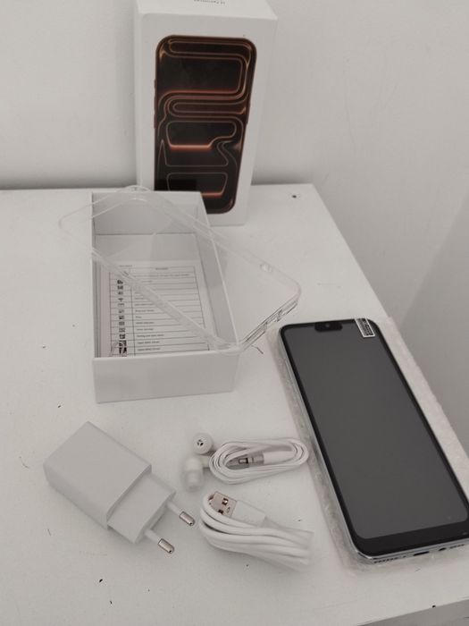 Vendo telemóvel android