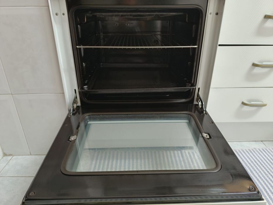 Fogão Siemens modelo HM 14020 PP