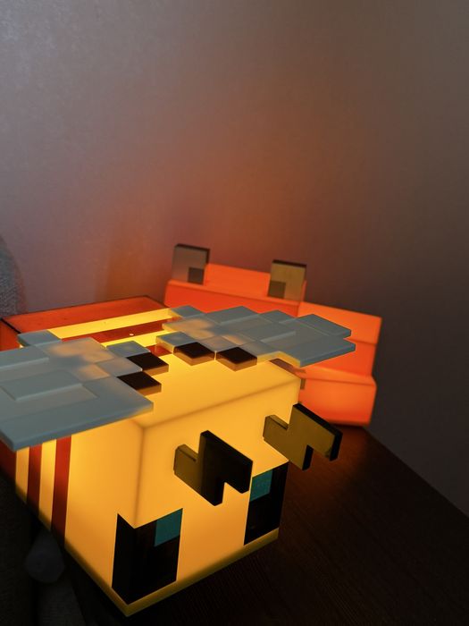 Нічники "бджола" з Майнкрафт