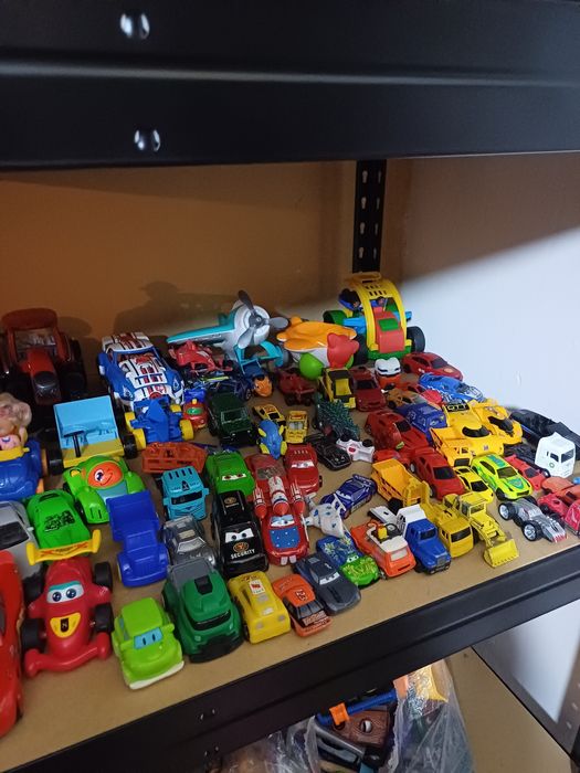 Autka po 2 zł sztuka