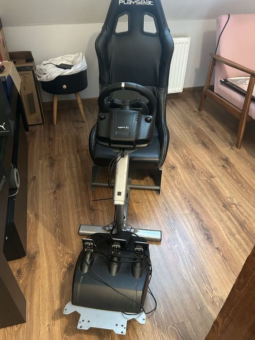 Stelaż playseat + kierownica logitech