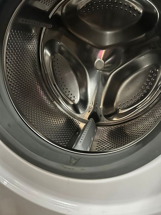 Maquina Lavar a roupa WHIRLPOOL