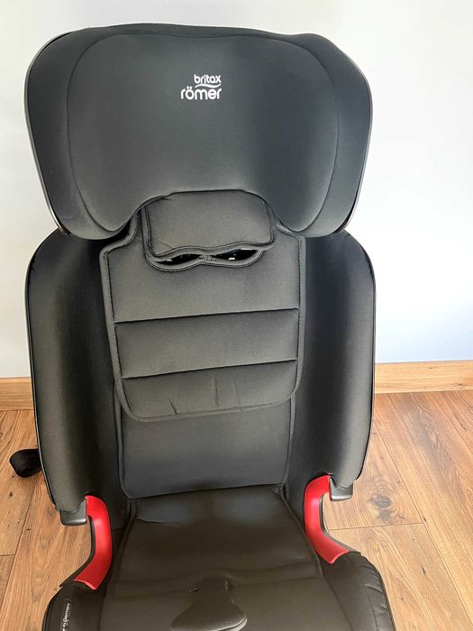 Fotelik samochodowy Britax-Romer Advansafix IV R 9-36 kg