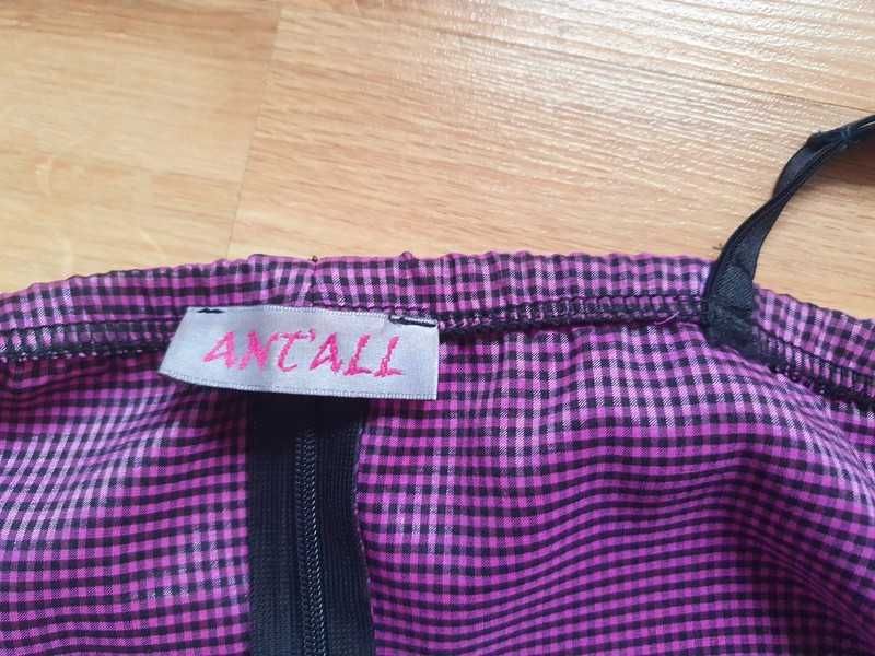 Sukienka marki Antall r. 34 :)