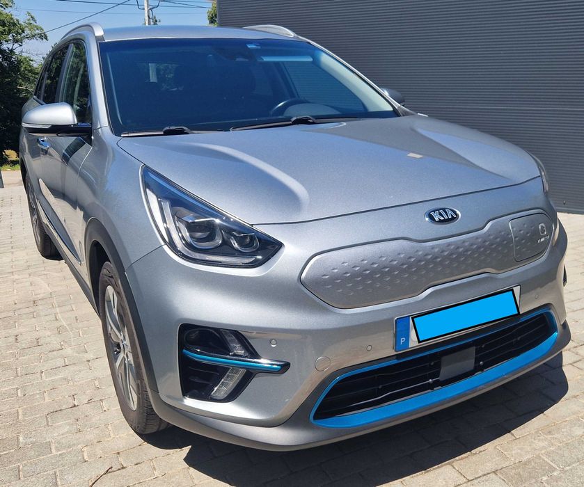 Kia e-Niro 64 kWh 204cv | Histórico Kia | 2 Chaves | Pneus Novos