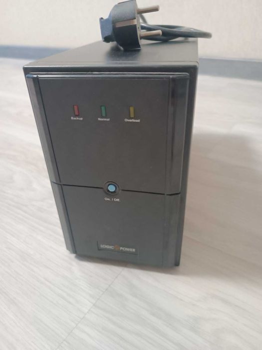 ДБЖ для комп'ютера LogicPower LPM-U1100VA