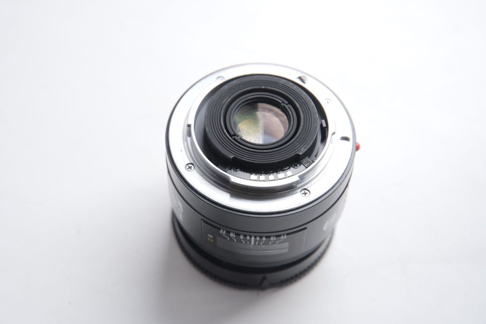 Minolta MAXXUM 24 mm f/2.8