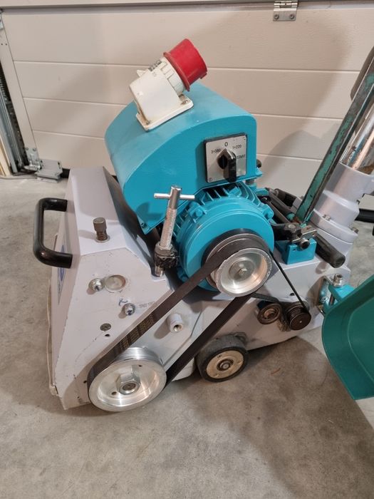 Cykliniarka DEVA Belt 200