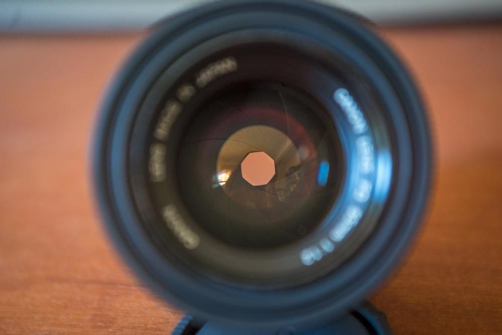 Objectiva Canon FD 55mm f/ 1.2 + adaptador FD-NEX