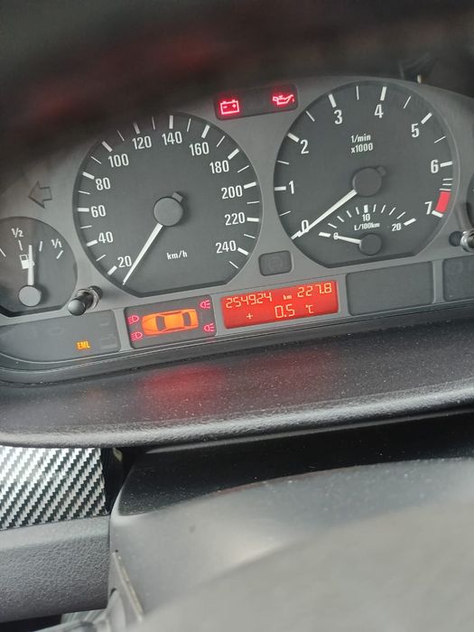 BMW 316 I MT 3 Series e46