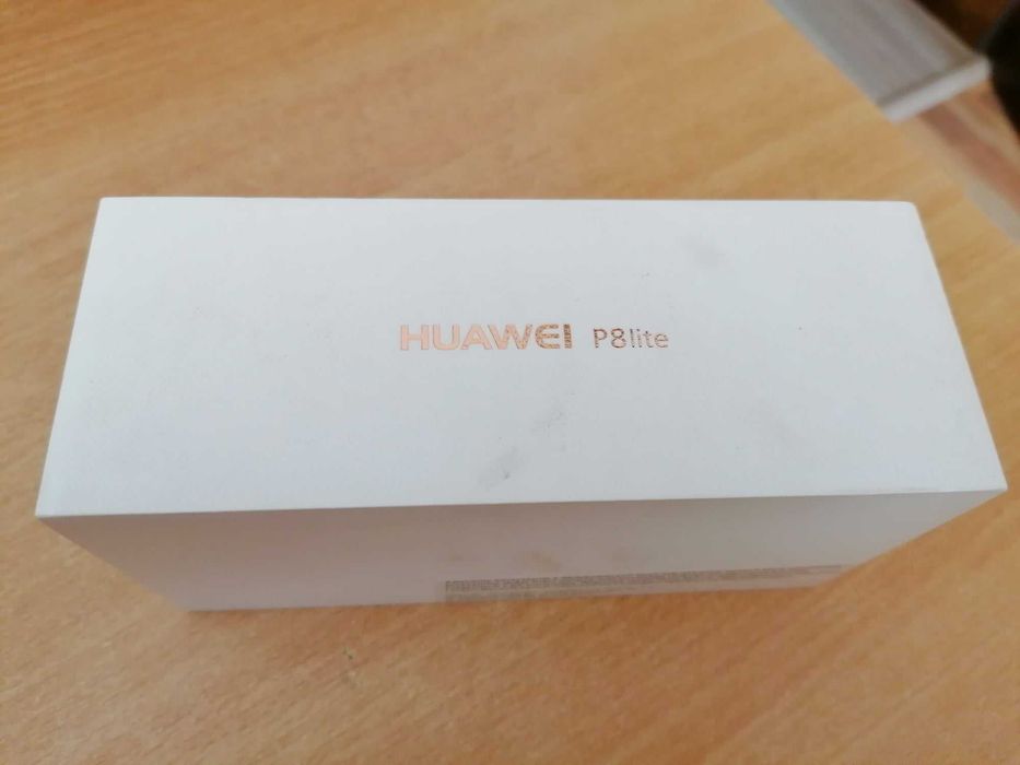 Huawei P8 LITE...