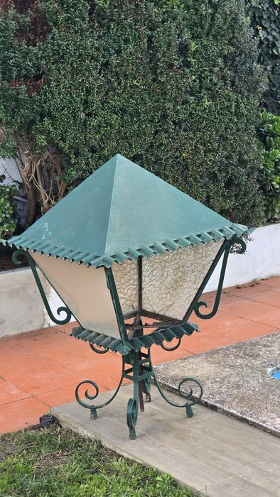 Par de lanternas de entrada antigas