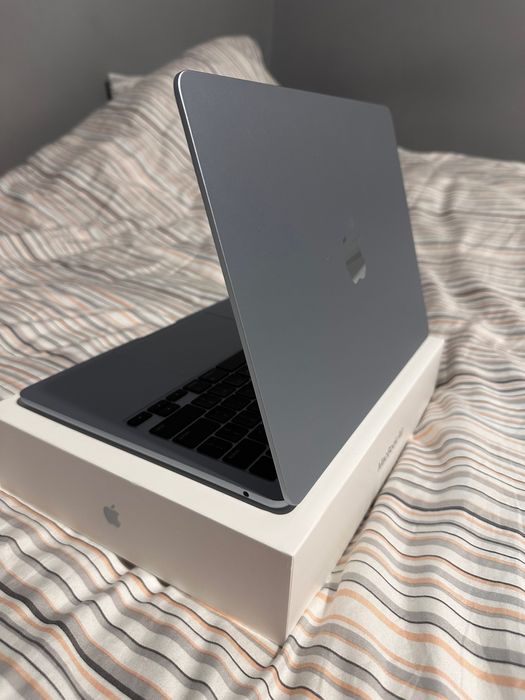 MacBook Air M4 13.6" / 16GB RAM / 512GB SSD / Sky Blue