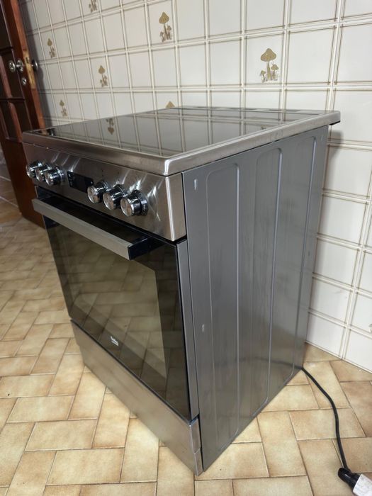 Fogao vitrocerâmica  inox  eletrico