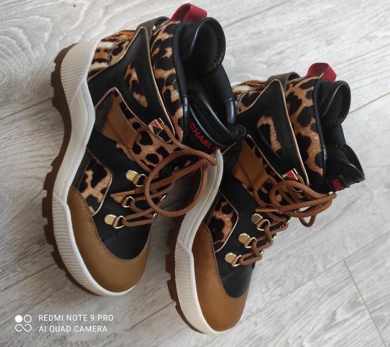 Ботинки женские, фирма Michael kors, размер 36.