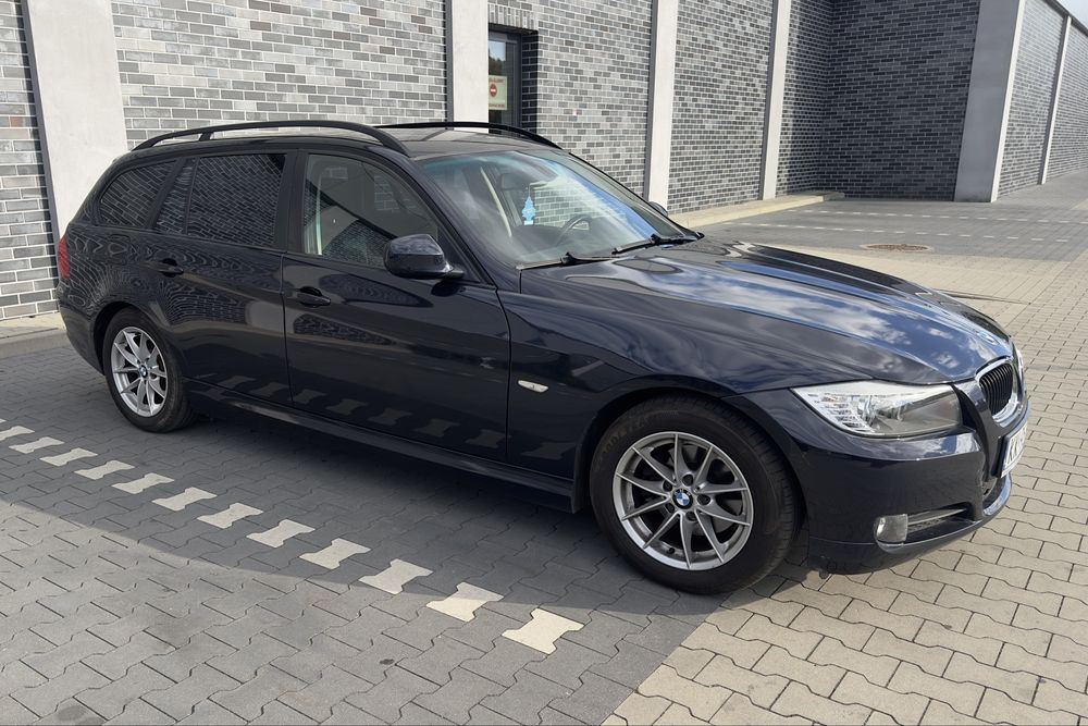 BMW Seria 3, Lift, Benzyna 143KM, Stan bardzo dobry.