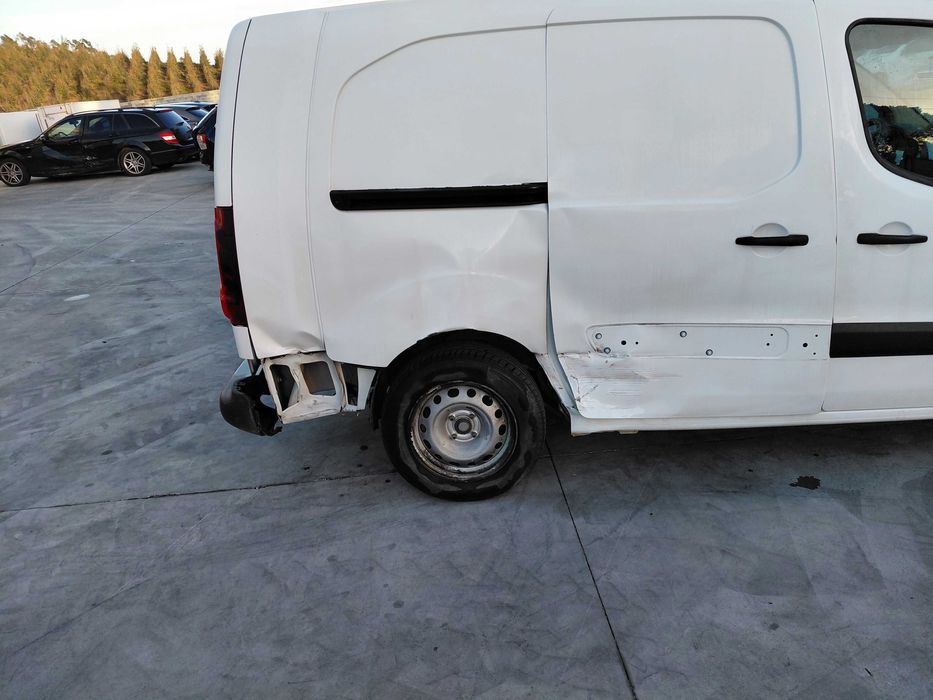 Peugeot Partner 1.6 BlueHDi 100 Longa, 2017 Nacional