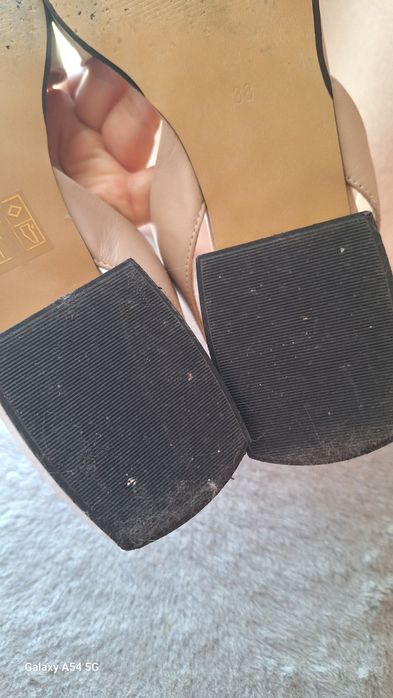 Босоножки кожа 38 р 800гр