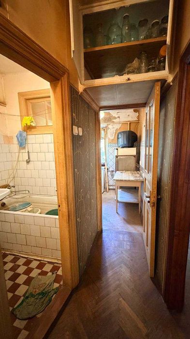 ПРОДАМ 2-кімнатну квартиру на Черемушках, вул. Варненська, 100 школа