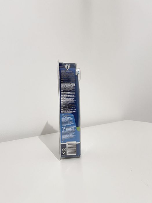 Oral-B Vitaly 100 Cross Action