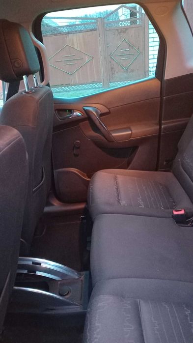 Опель меріва в гарному стані