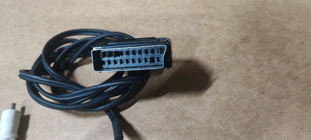 Cabo SCART macho 2 rca