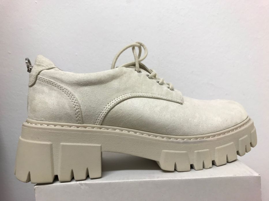 Buty damskie Catwalk, beżowe, rozmiar 38, gruba podeszwa