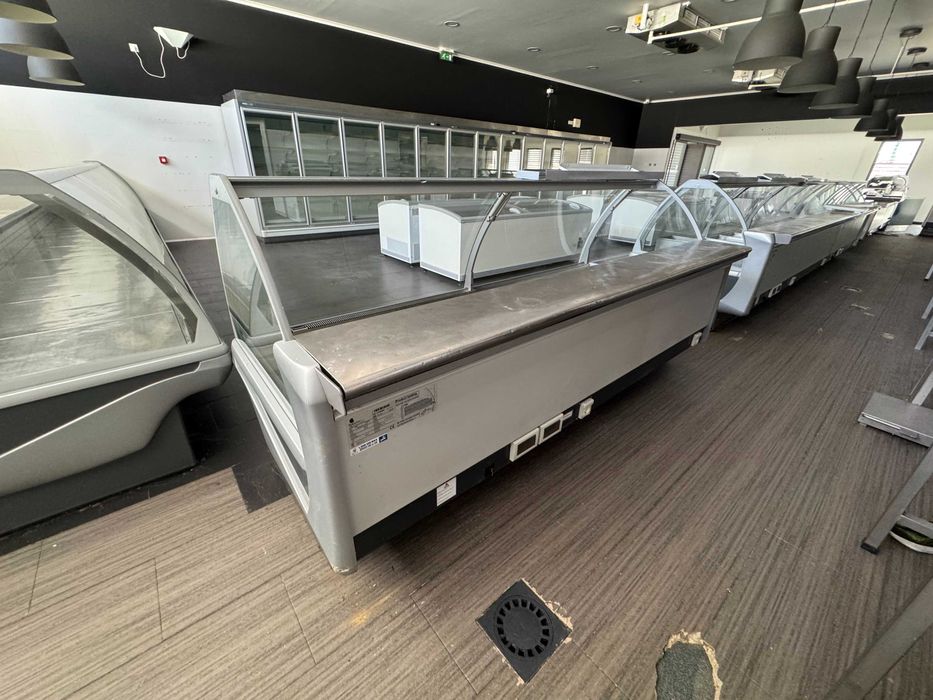 Vitrinas Refrigeradas Profissionais para Talho/Supermercado - 2,6m